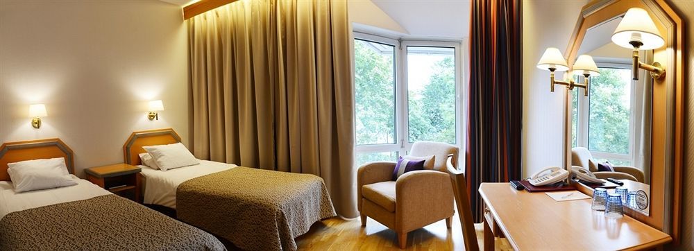 Park Alandia Hotel Мариехамн Екстериор снимка